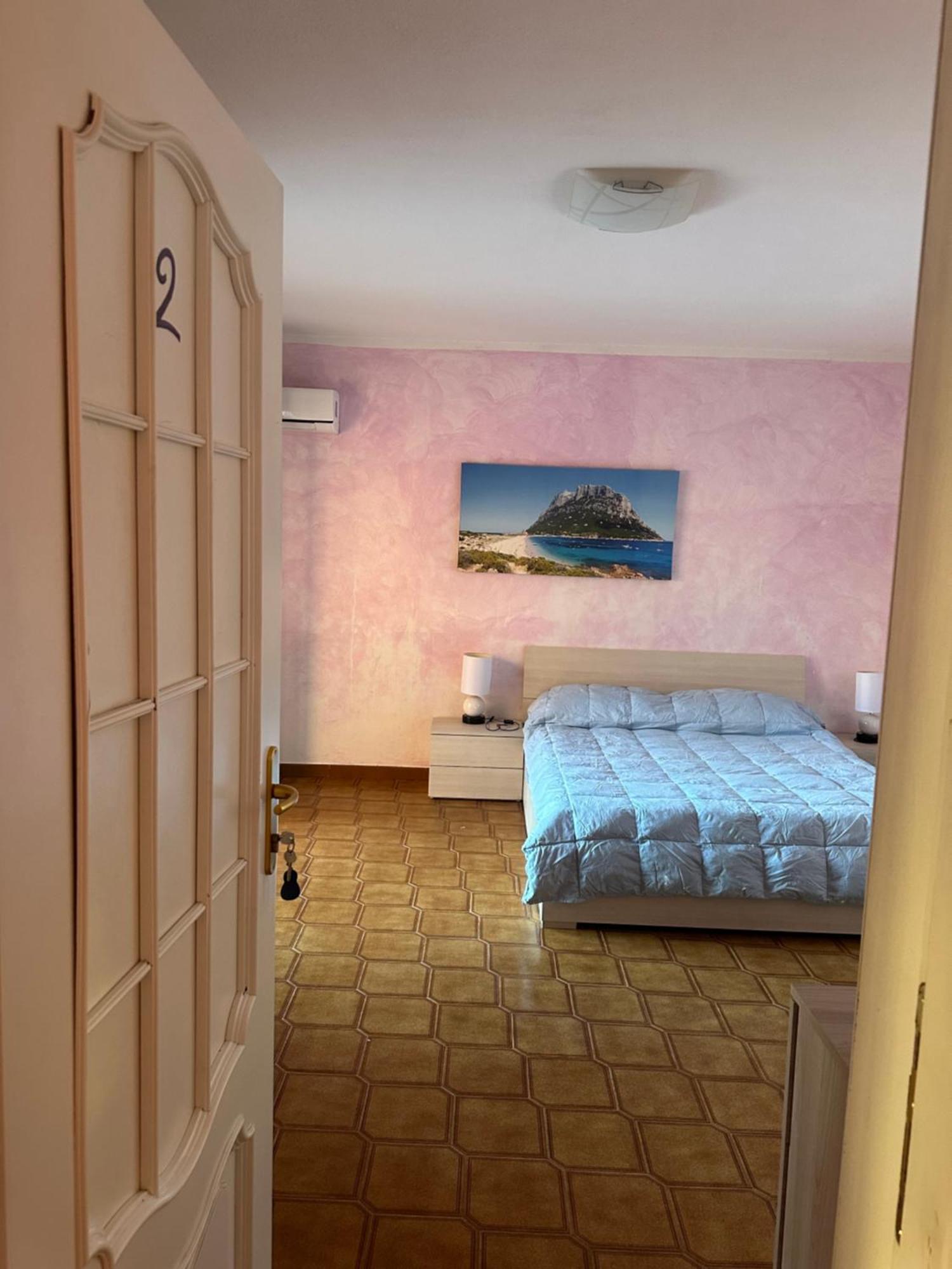 B&B My Home Al Centro Di Olbia Esterno foto