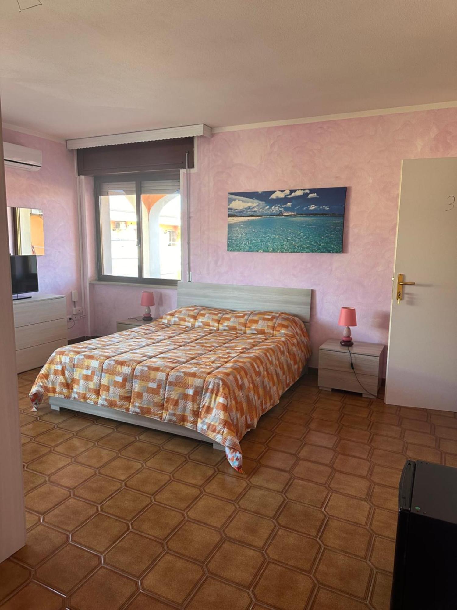 B&B My Home Al Centro Di Olbia Esterno foto